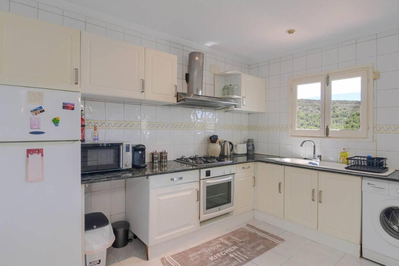 Stunning Mountain View Bungalow In Moraira Teulada Exterior photo
