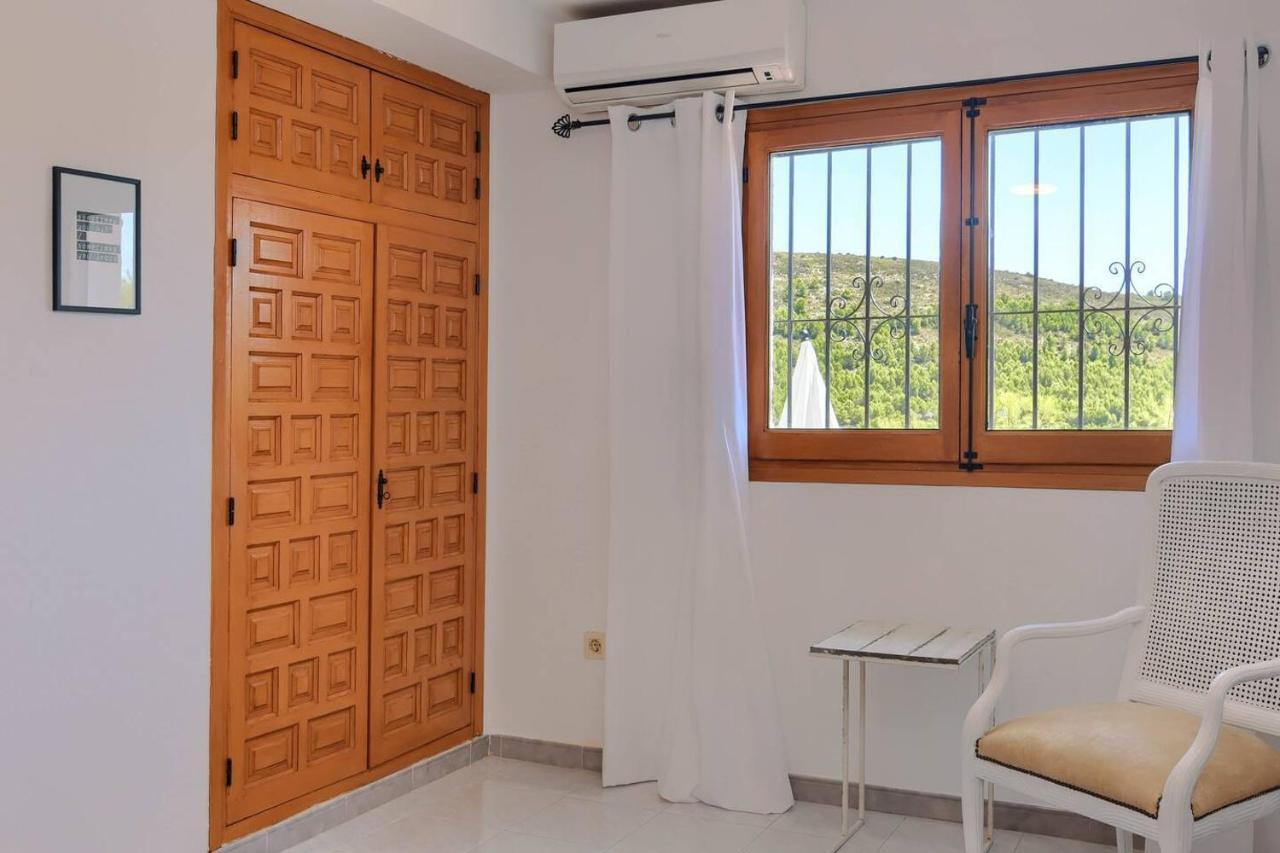 Stunning Mountain View Bungalow In Moraira Teulada Exterior photo